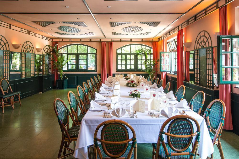 Hotel Au Repos Des Chasseurs Auderghem Esterno foto